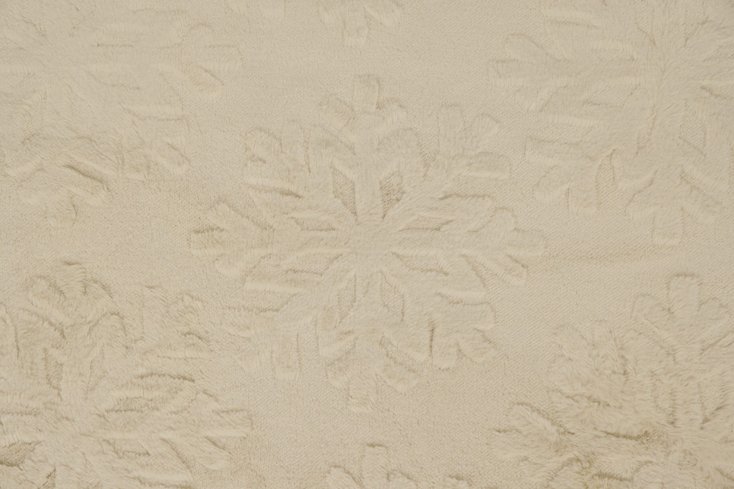 3C Dzianina Minky Plush Wzory 3D 350 g/m² -Wzór ŚNIEŻYNKI ,, Jasny beż'' – Efektowna struktura 3D – dekoracja sama w sobie - obrazek 1