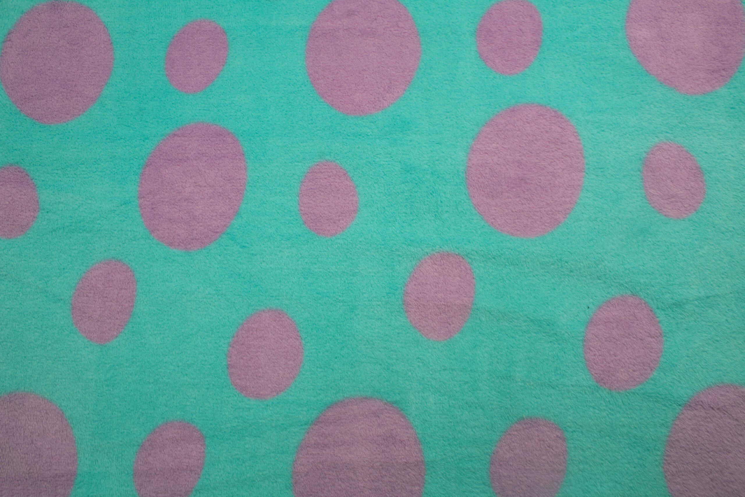 8 D Dzianina Minky Plush Drukowany 280g/m² - FIOLETOWE KROPKI – Miękkość, kolory i wzory, które zachwycają - obrazek 1